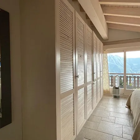 Oversized And Cosy Penthouse With Stunning Views Apartment Leytron